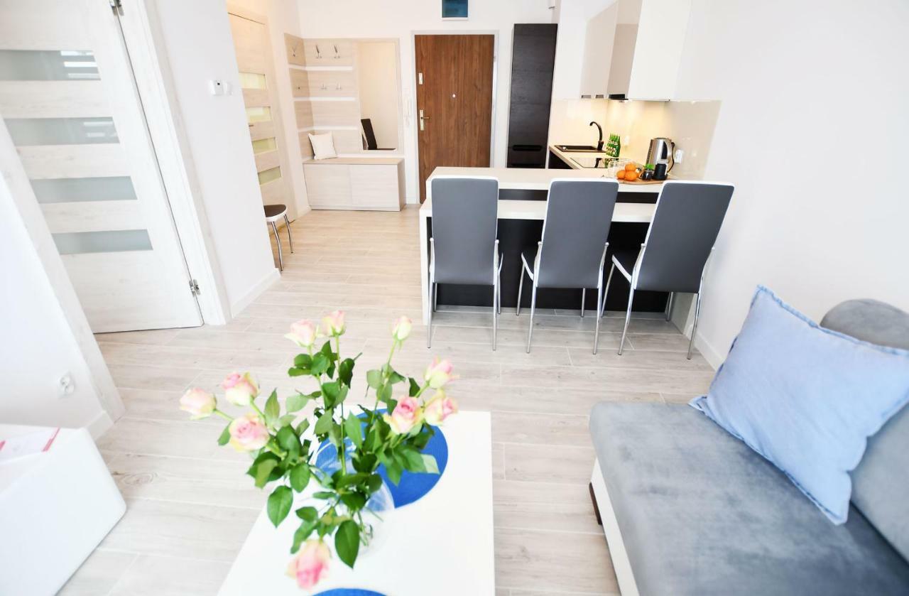 Apartament Apartament Błękitne Wybrzeże- Z Garażem *